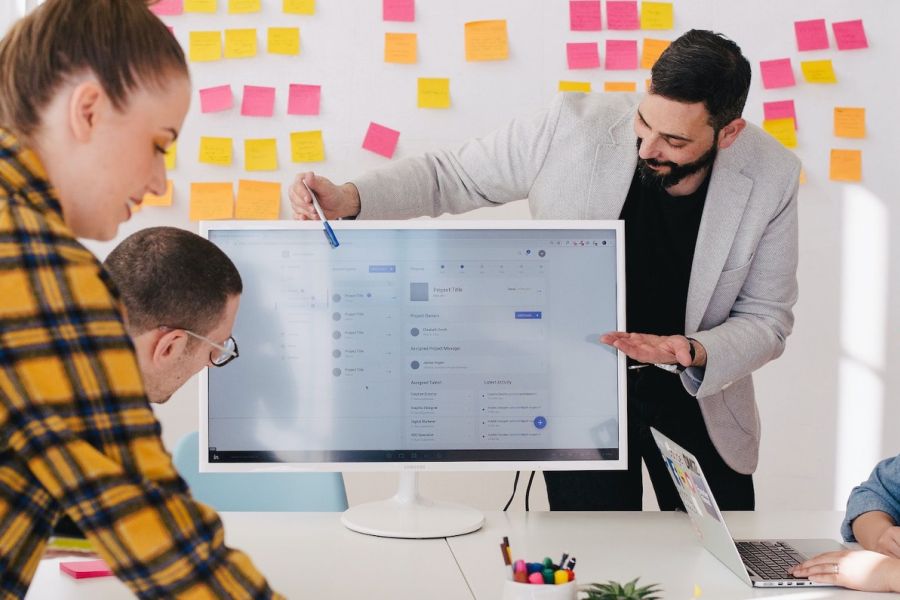 Purpose oder Prämie? Wie du deinen Marketingplan für 2023 in die Umsetzung bringst | Mind Lab Connect #8